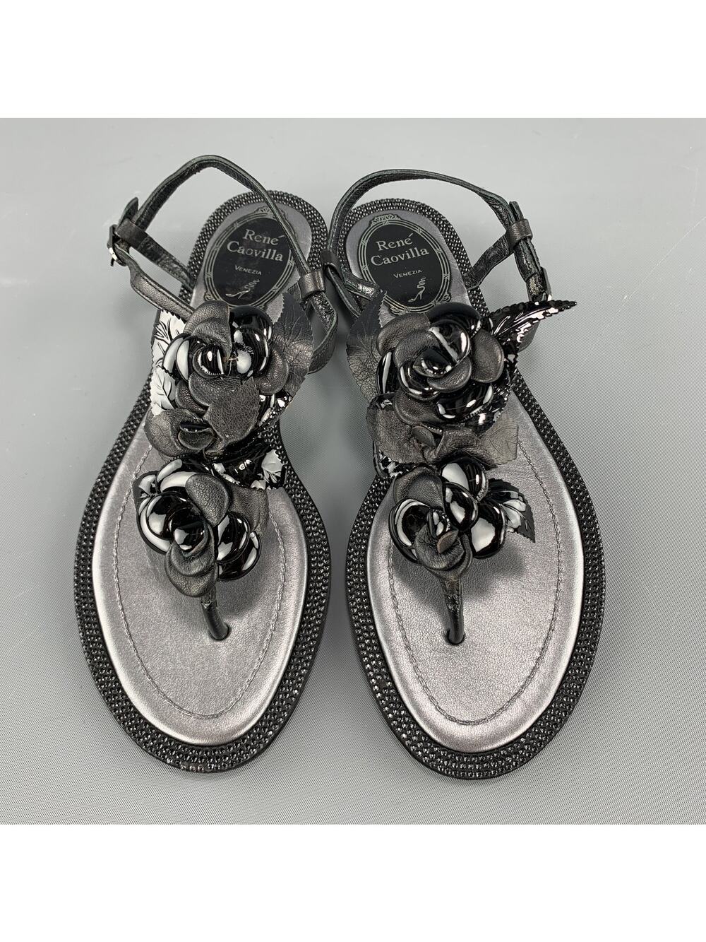 RENE CAOVILLA Size 4 Black Leather Rose T Strap Crystal Studded Sandals